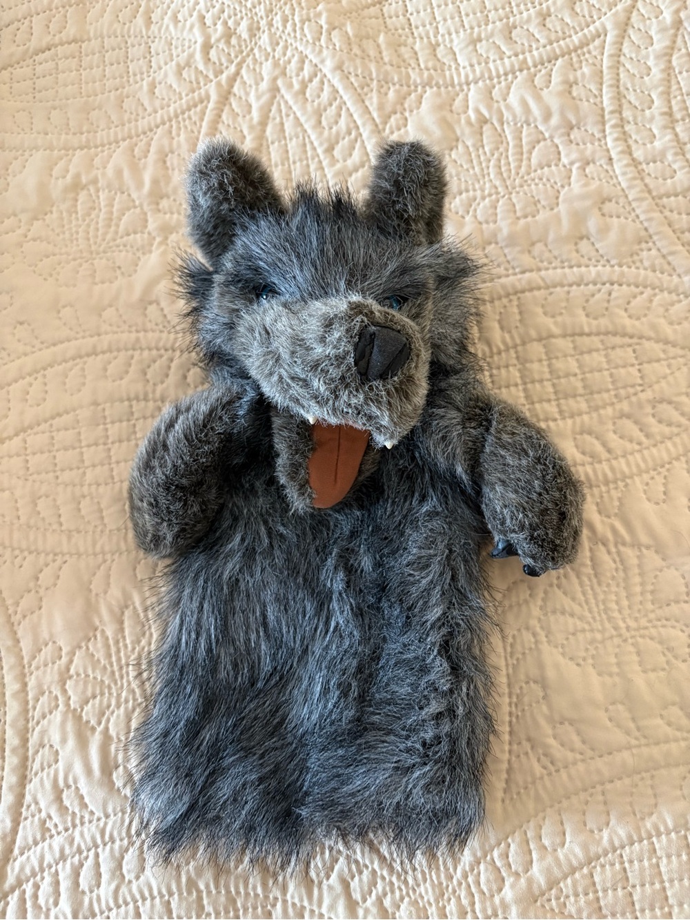 Folkmanis Wolf Puppet. EUC